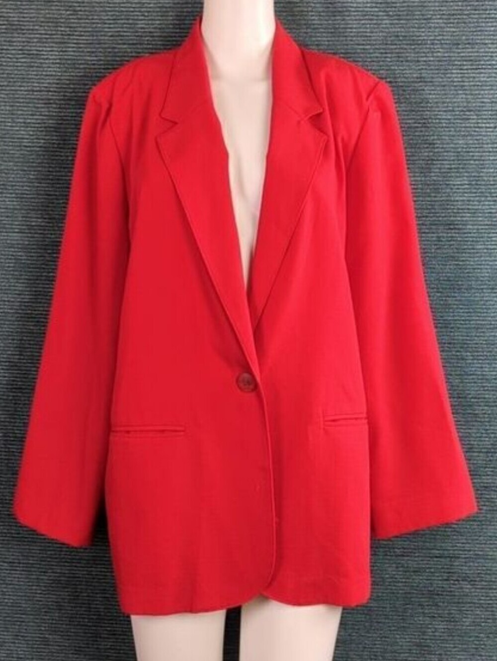 Vintage SAG Harbor Petite Blazer For Kitty Rescue!